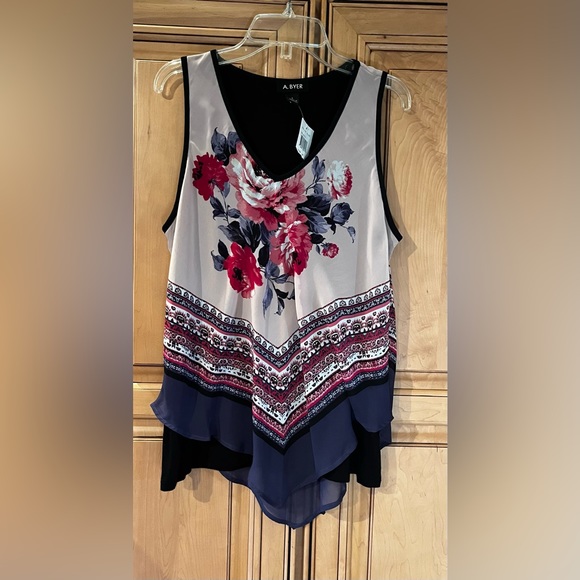NWT A Byer Juniors Scarf Print Tank - Picture 3 of 8